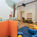 Holiday home Lingy Luxury Family Pod *
